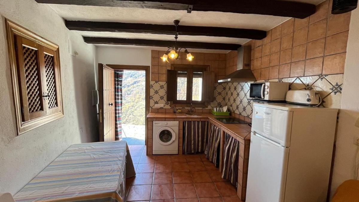 Acogedora Casa En Pampaneira Villa Екстериор снимка